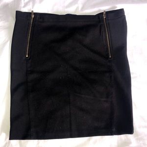 ✨Stradivarius✨ Mini skirt with side zippers